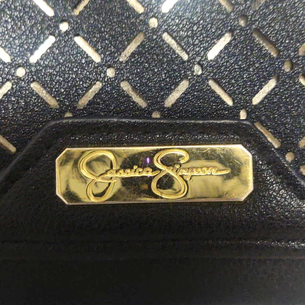 Wallet - Picture 2 of 4